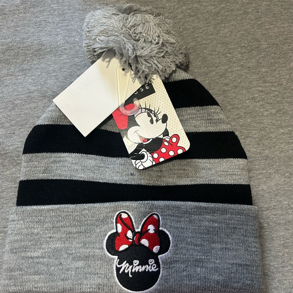 NWT Minnie Mouse Beanie